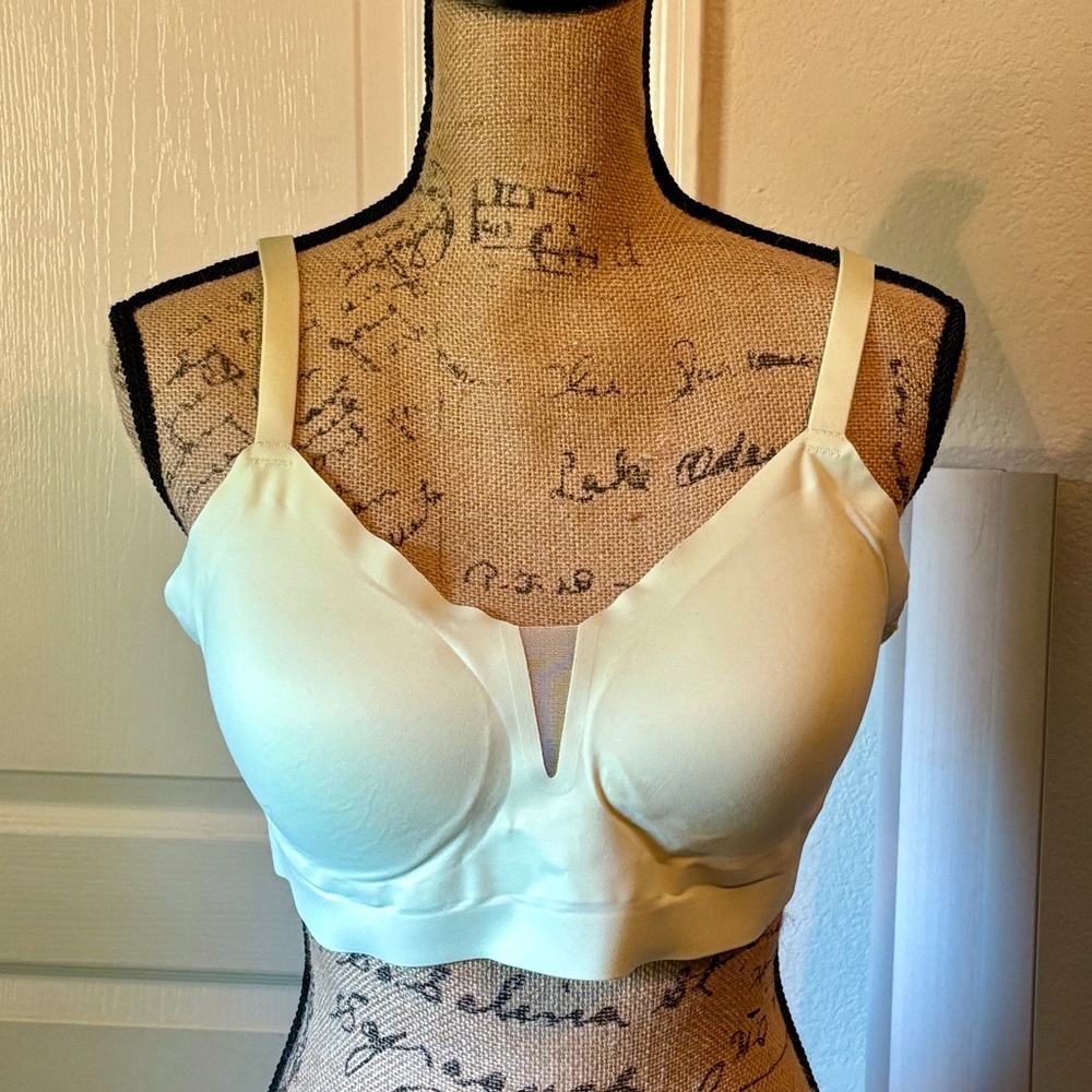 Soma Enbliss Mesh Adjustable Bralette